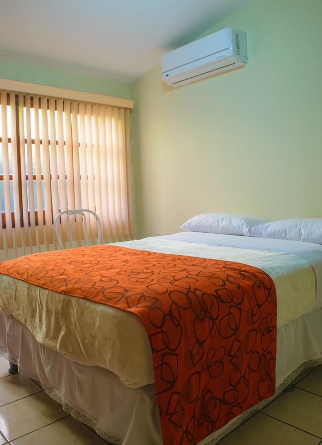 Hotel Fontana Манагуа Екстериор снимка