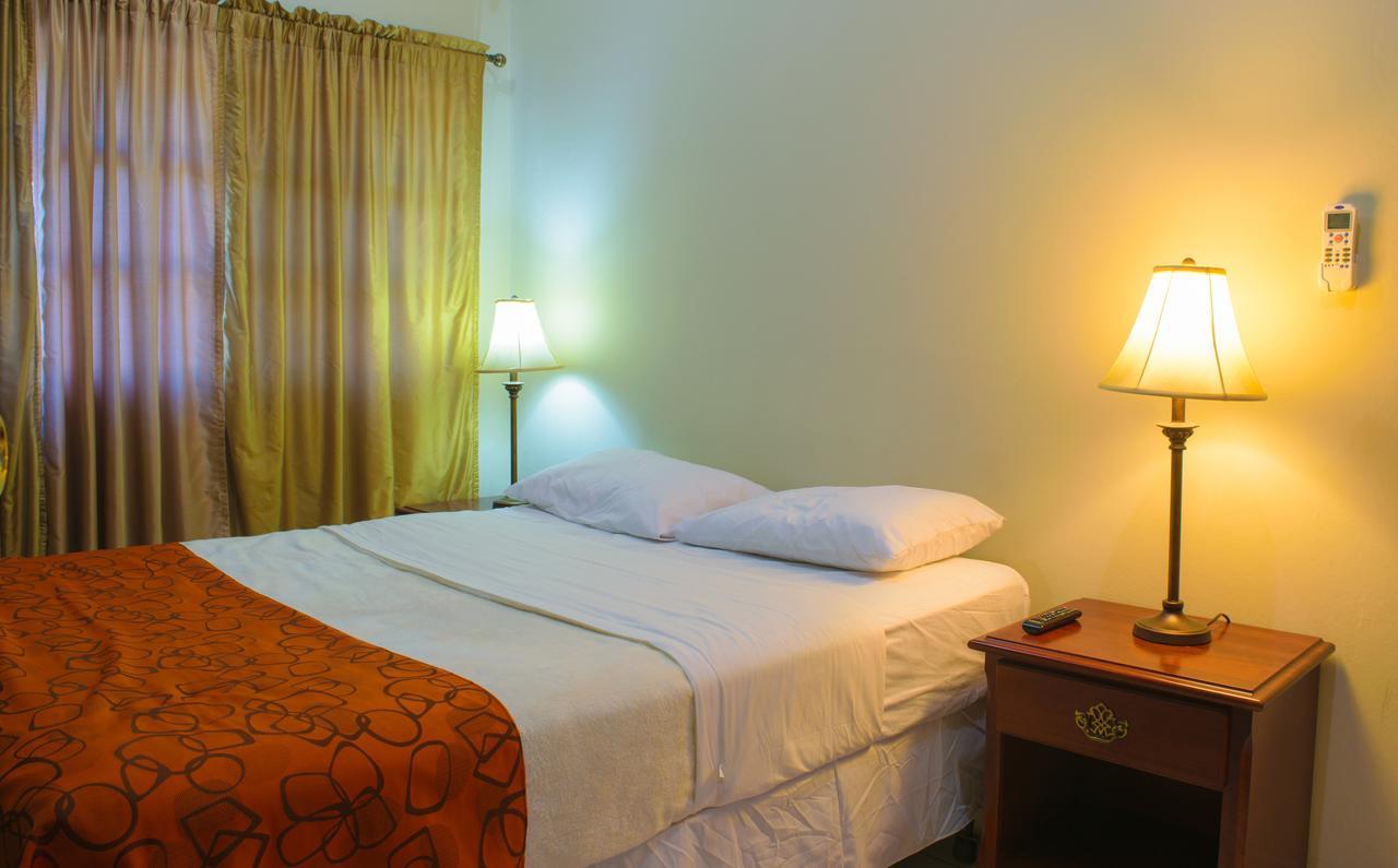 Hotel Fontana Манагуа Екстериор снимка