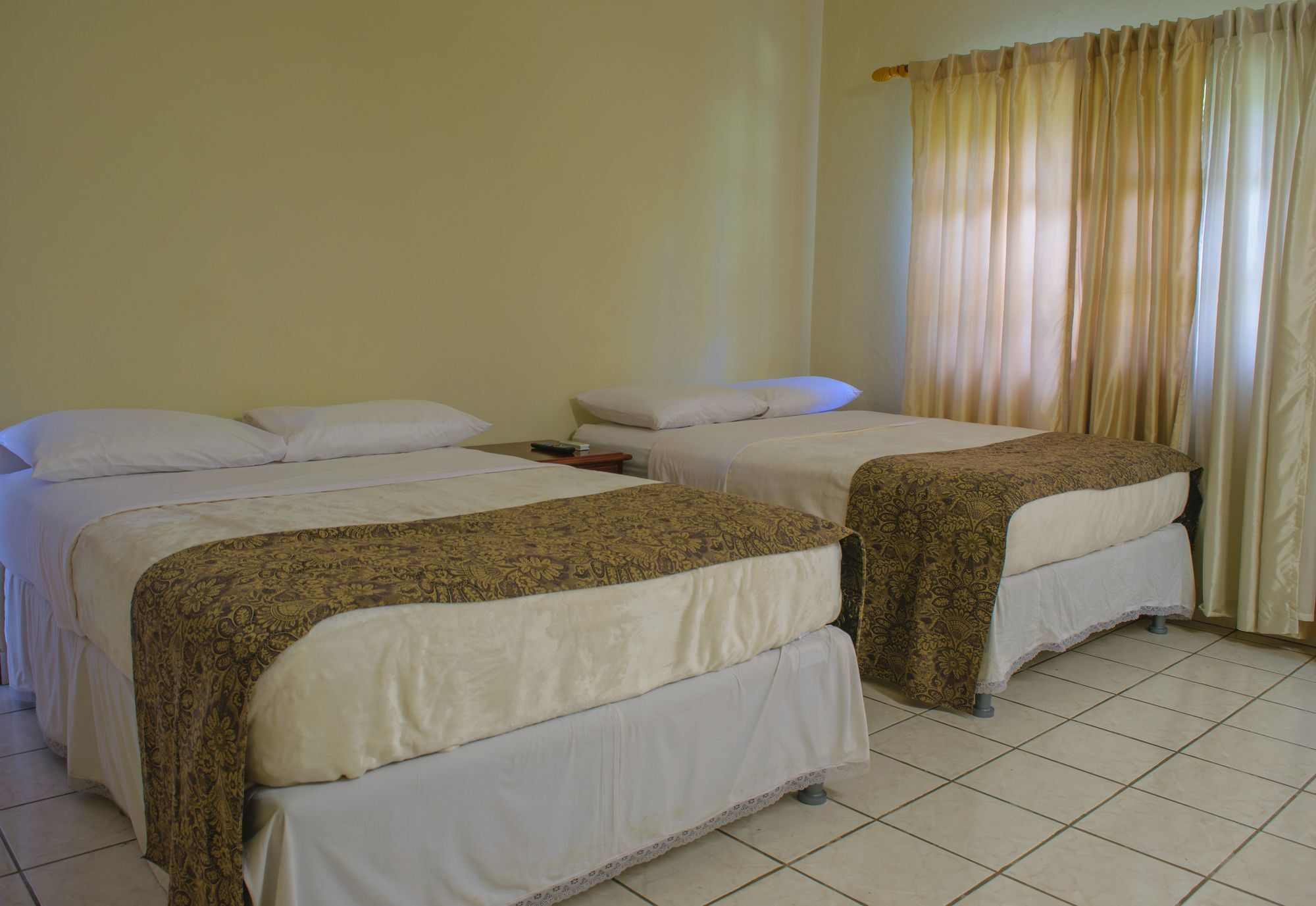 Hotel Fontana Манагуа Екстериор снимка
